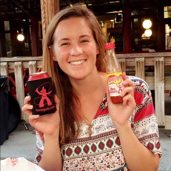 Meet your Posher, Alexandra - Picture 2 of 6